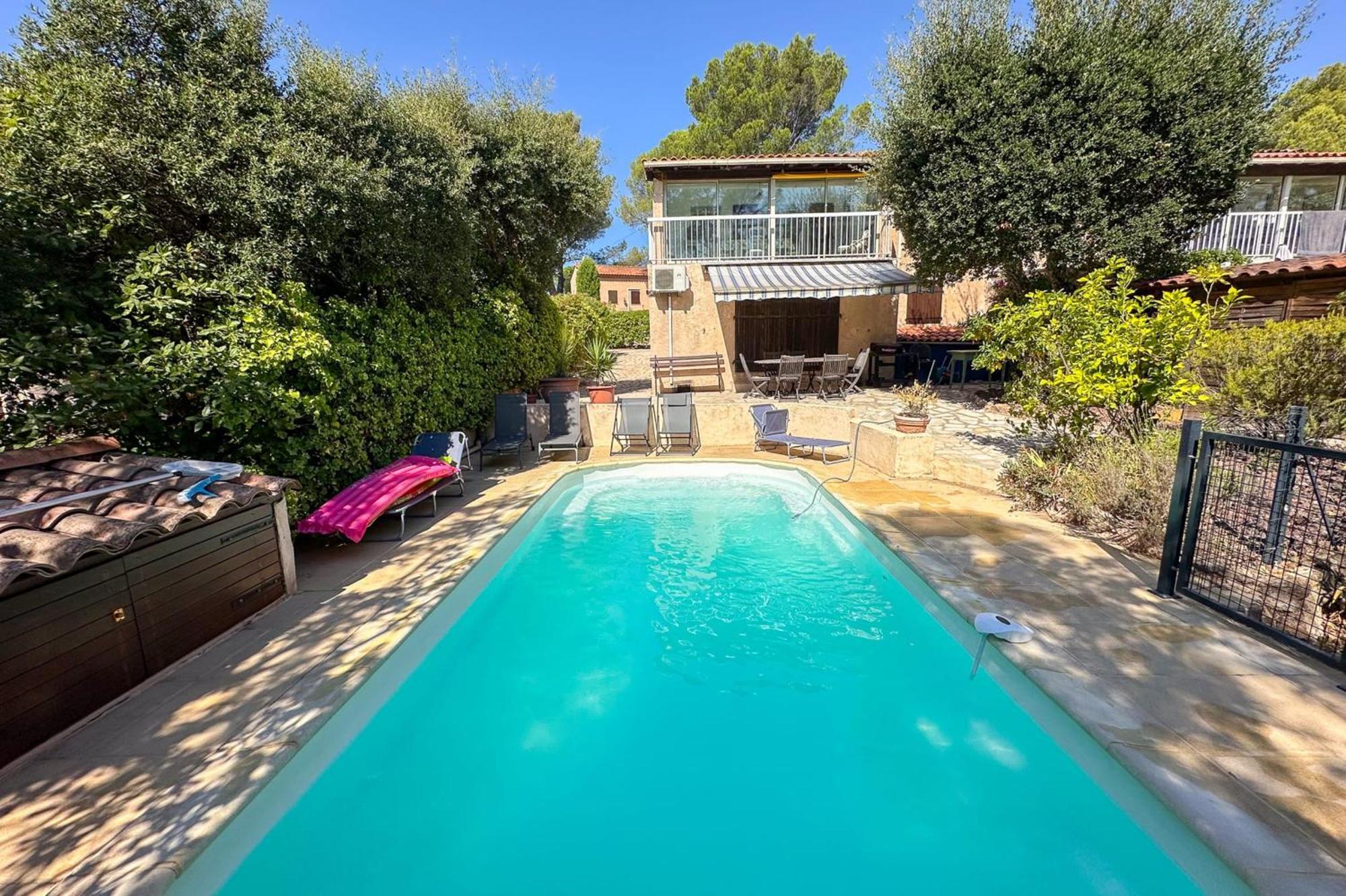 Villa 7 Guests At 10 Min From The -